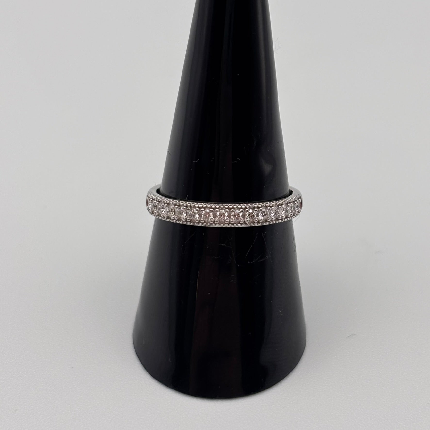 Damenring 585 Weißgold mit Diamanten 0,2 ct, Gr. 56 – von Christ (gebraucht)