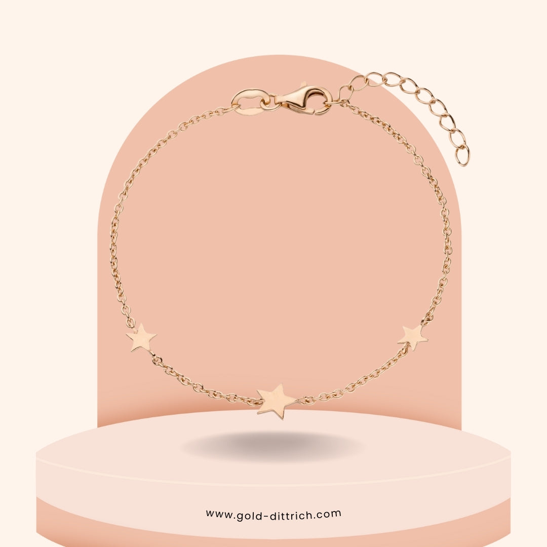Feines Armband mit Sternen aus rotvergoldetem 925 Silber, verstellbar auf 16–19 cm – femininer Schmuck mit Karabinerverschluss von Gold Dittrich
