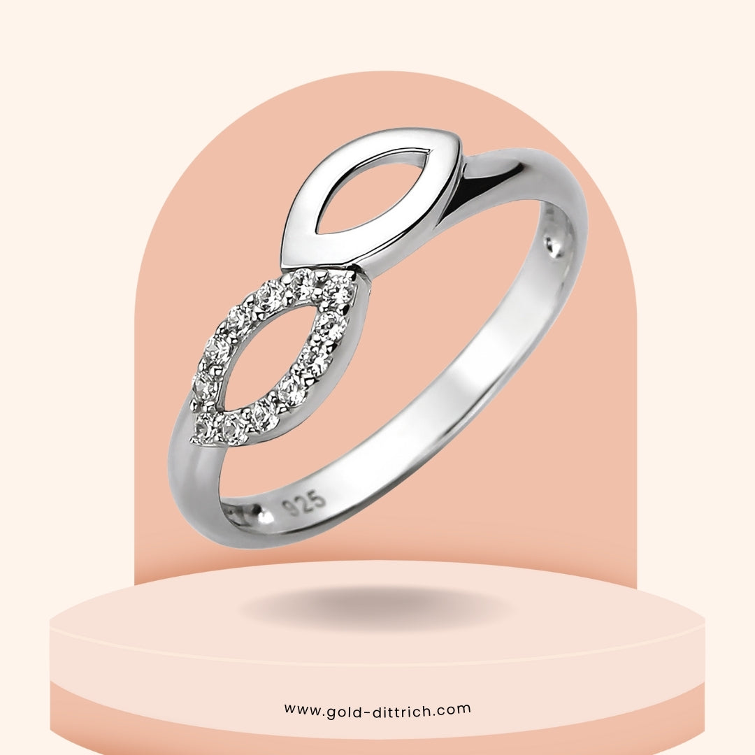 Damenring mit 12 Zirkonia - 925 Silber