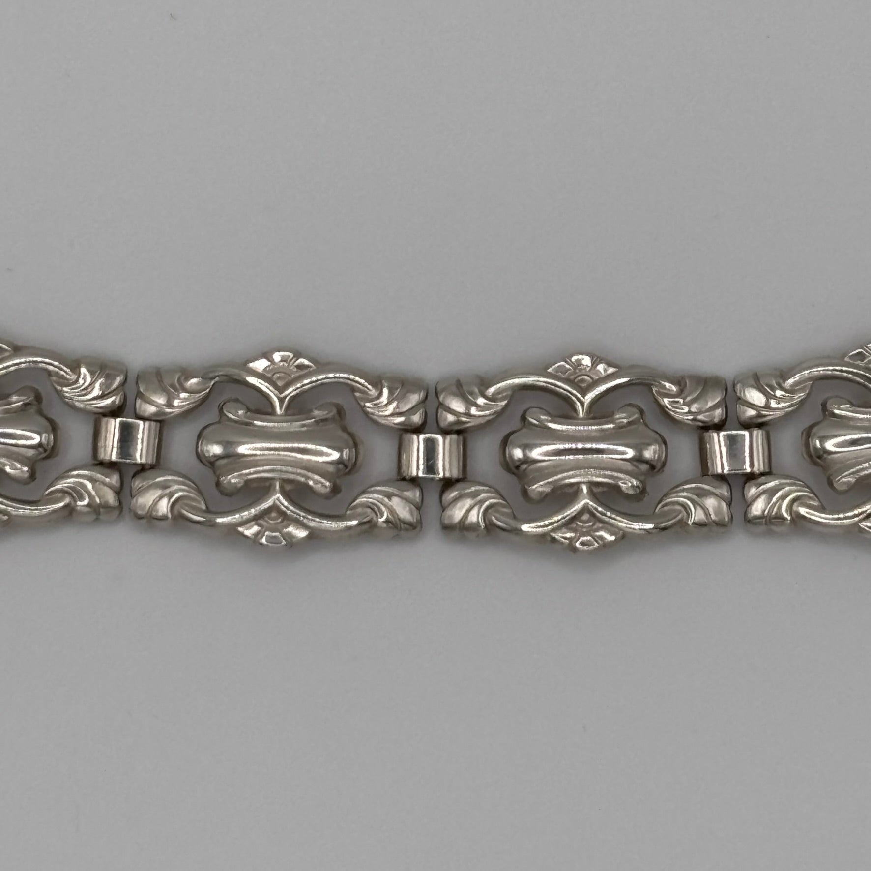 Antikes Gliederarmband mit Ornament-Gliedern 11mm - 835 Silber - Vintage 18,5cm